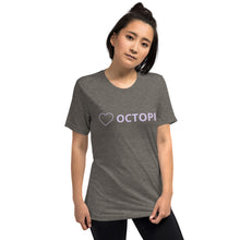 Load image into Gallery viewer, Heart Octopi Short sleeve boyfriend T